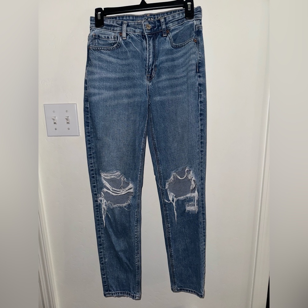 American Eagle Mom Jean